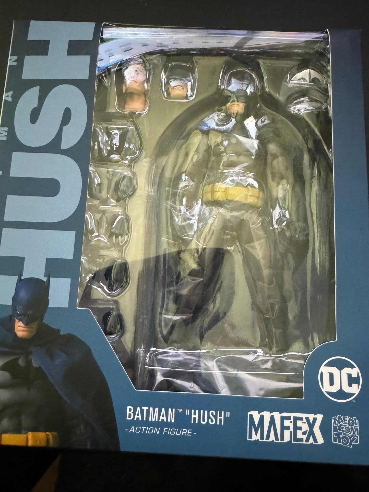 DC Comics Batman Hush Mafex Action Figure