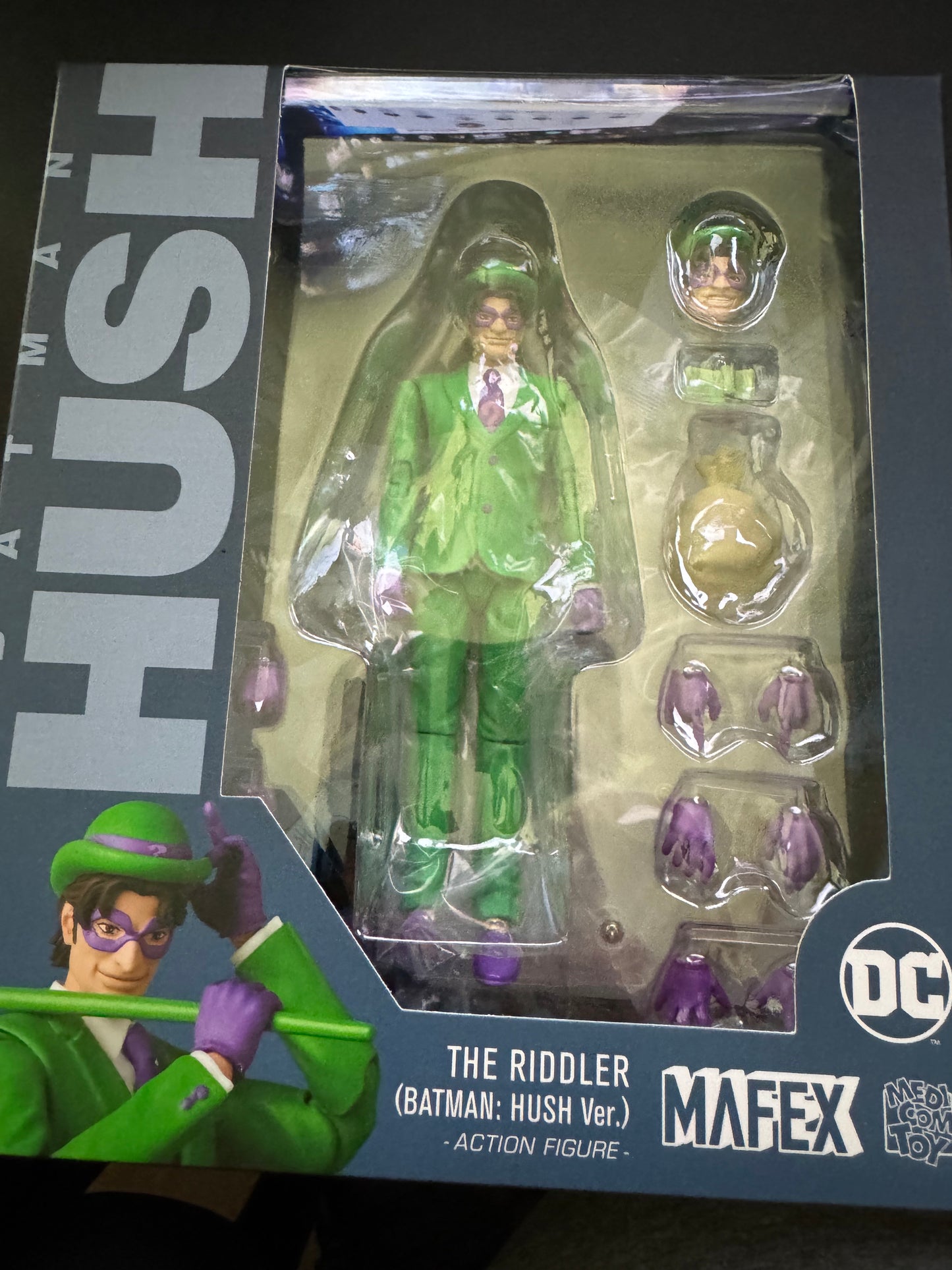 Batman Hush Riddler Mafex Action Figure